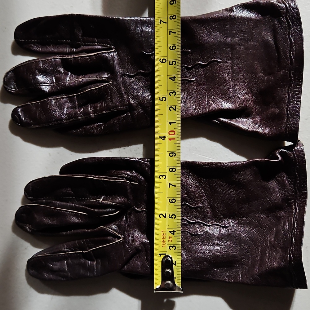 Vintage Womens Leather Gloves Set of 3 in Cream, Black, and Brown - Picture 10 of 11